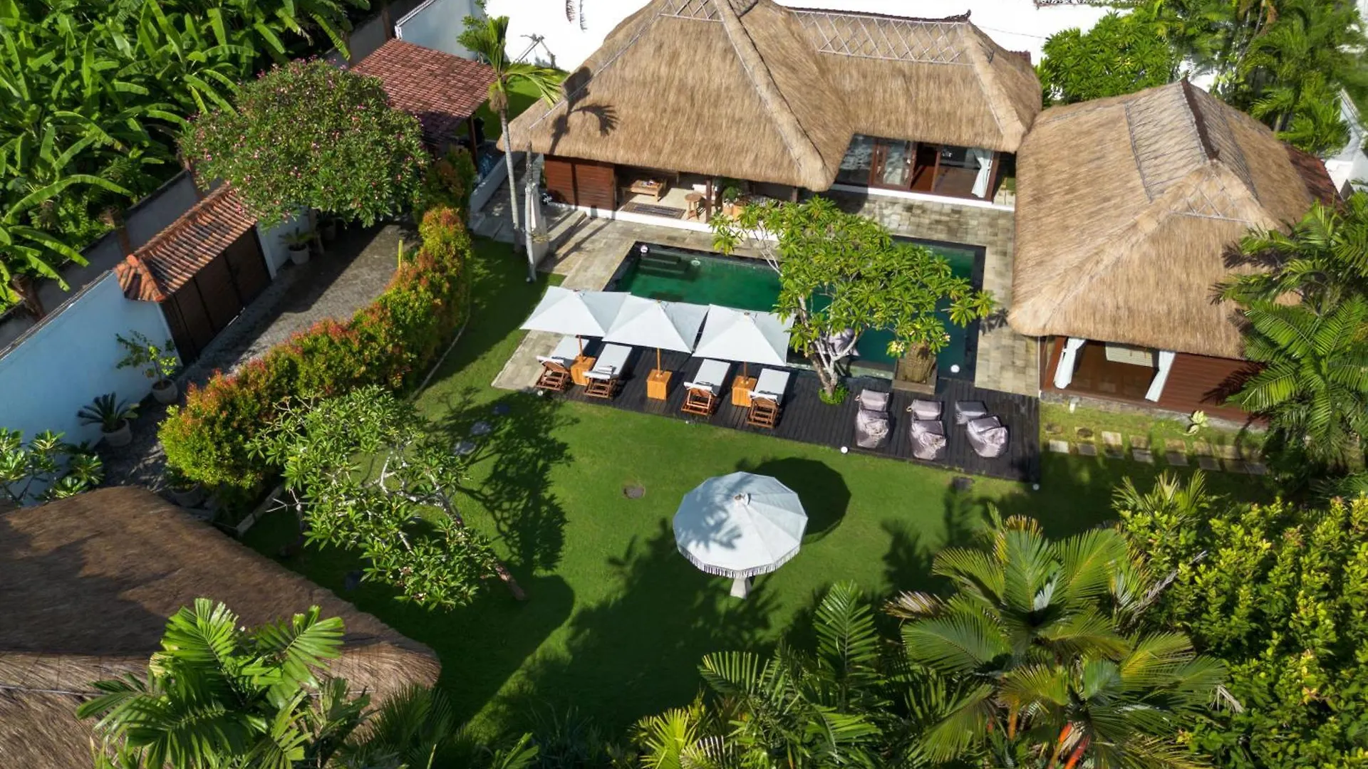 Palm Merah Villa Umalas