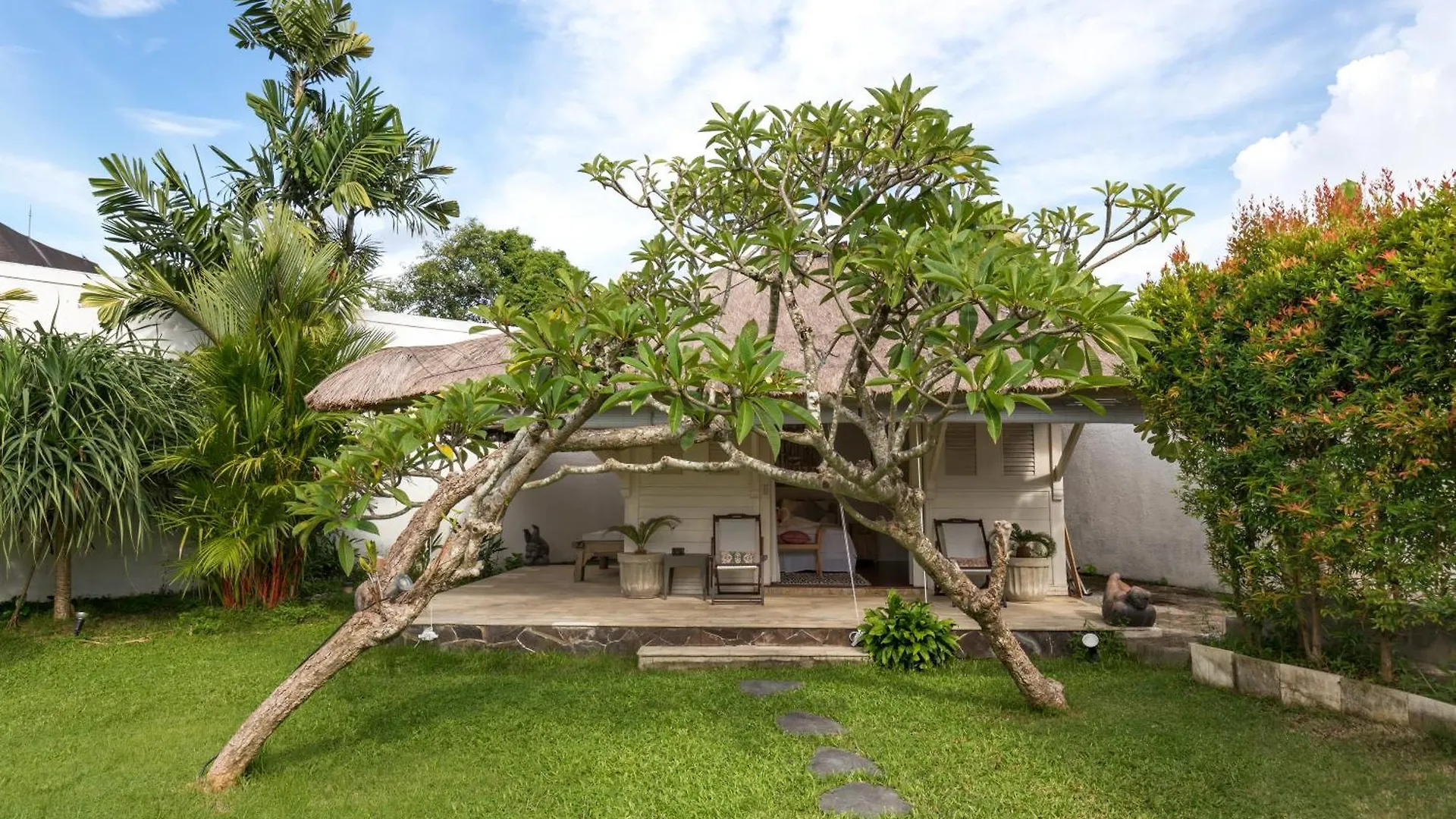 Palm Merah Villa Umalas