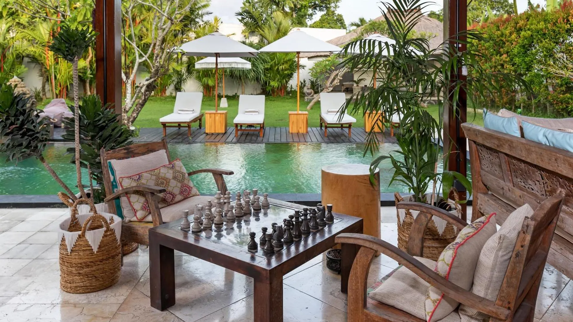 Palm Merah Villa Umalas